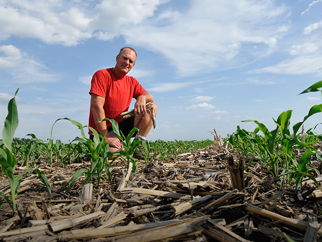 Rotation still makes sense to Mark Mueller, of Waverly, Iowa. Corn rootworm pressure is one thing that limits the number of years he plants corn. (Progressive Farmer image by Jim Patrico)