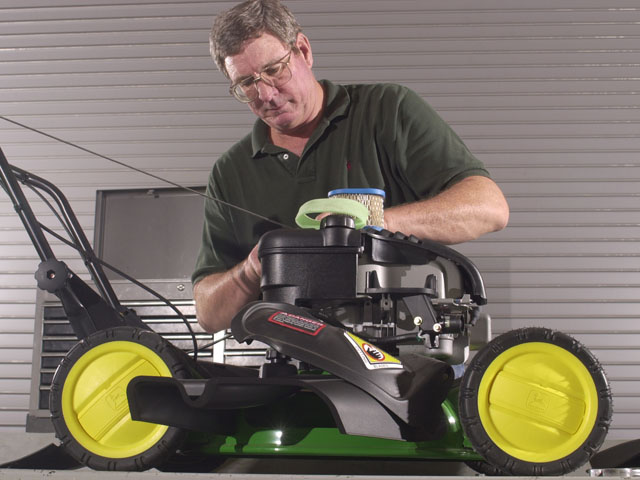 Small engine manufacturers say E-15 fuel can do damage to all kinds of tools and vehicles... from lawn mowers and chain saws to ATVs and older light-duty trucks. (DTN photo by Jim Patrico)
