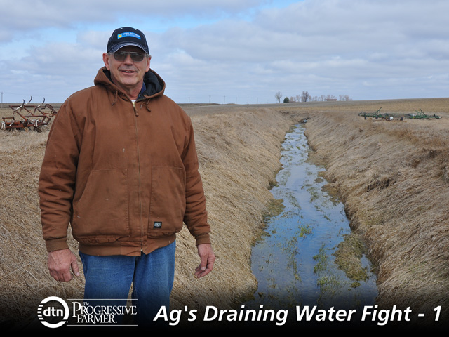 Randy Souder, a farmer from Calhoun County, Iowa, is among the farmers in the Raccoon River watershed in Iowa caught up in the litigation between Des Moines Water Works and local drainage districts and counties. He&#039;s concerned about the potential regulatory risks farmers could face from the litigation. (DTN photo by Todd Neeley)