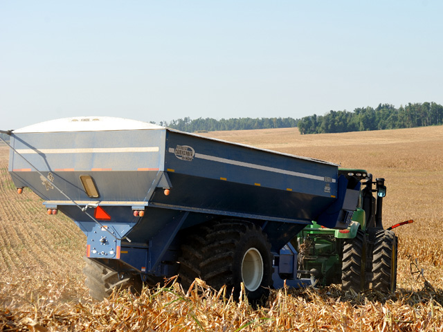 A well-maintained grain cart can minimize breakdowns and harvest delays. (DTN/The Progressive Farmer photo by Jim Patrico)