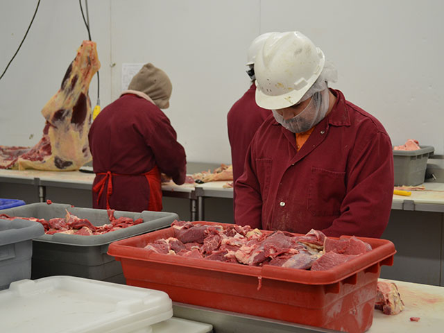 Falling drop values on beef carcasses can have a strong negative impact on fed cattle prices. (DTN/Progressive farmer photo by Victoria G. Myers)