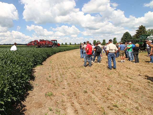 Nitrogen and other nutrients can be applied later in the season with 360 Y-Drop applicators. (DTN photo by Pamela Smith)