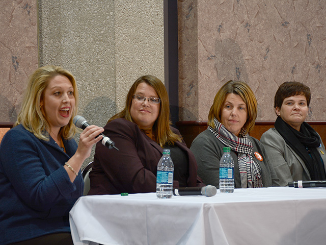 Robyn Rudisill (far left), Kassi Rowland, Carrie George and USDA Deputy Secretary Krysta Harden gave advice, insight and encouragement to FFA members at a panel discussion about women in agriculture at the 2015 National FFA Convention and Expo held recently in Louisville, Kentucky. (DTN/Progressive Farmer picture by Virginia H. Harris)