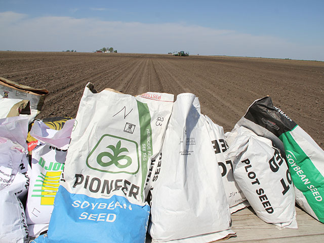 Make seed purchases for 2016 based on solid agronomic information and the specific needs of your farm. Rumors of company mergers shouldn't influence availability or logos in 2016. (DTN photo by Pam Smith)