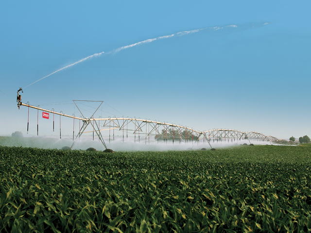 Liquid nitrogen can be applied through irrigation units. (Courtesy photo)
