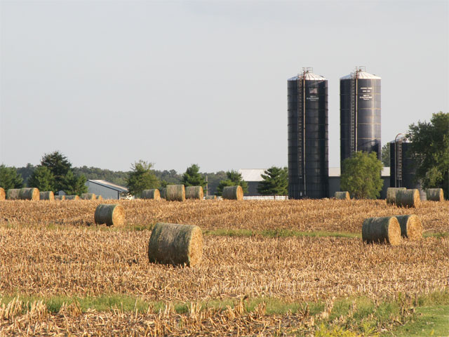 Looking for ways to make baling cornstalks more efficient turns into a on-farm experiment for our consulting agronomist. (DTN photo by Pamela Smith)